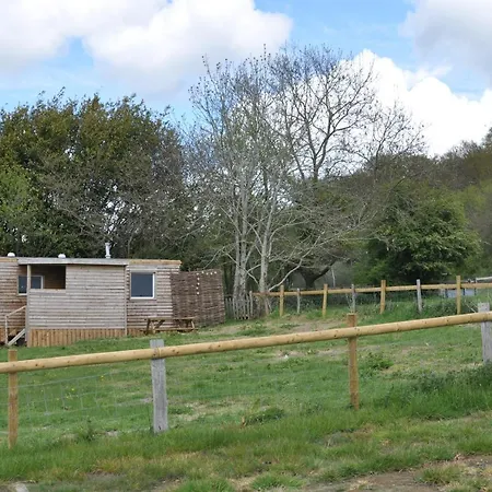 Cosy And Rural Lodge At Goldhill Glamping Shaftesbury Esterno foto