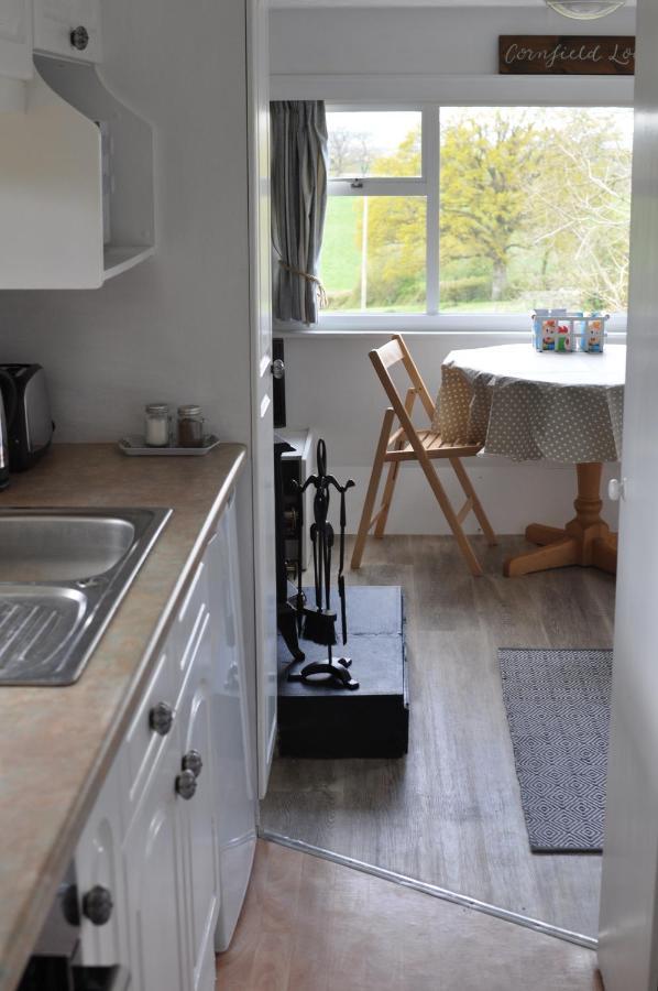 Cosy And Rural At Goldhill Glamping Holiday home *