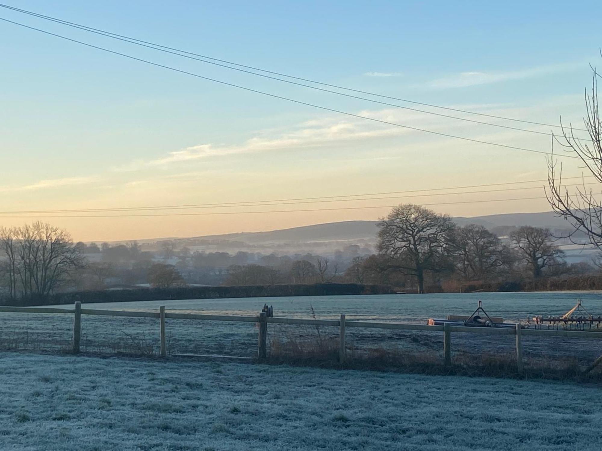 Cosy And Rural At Goldhill Glamping Holiday home